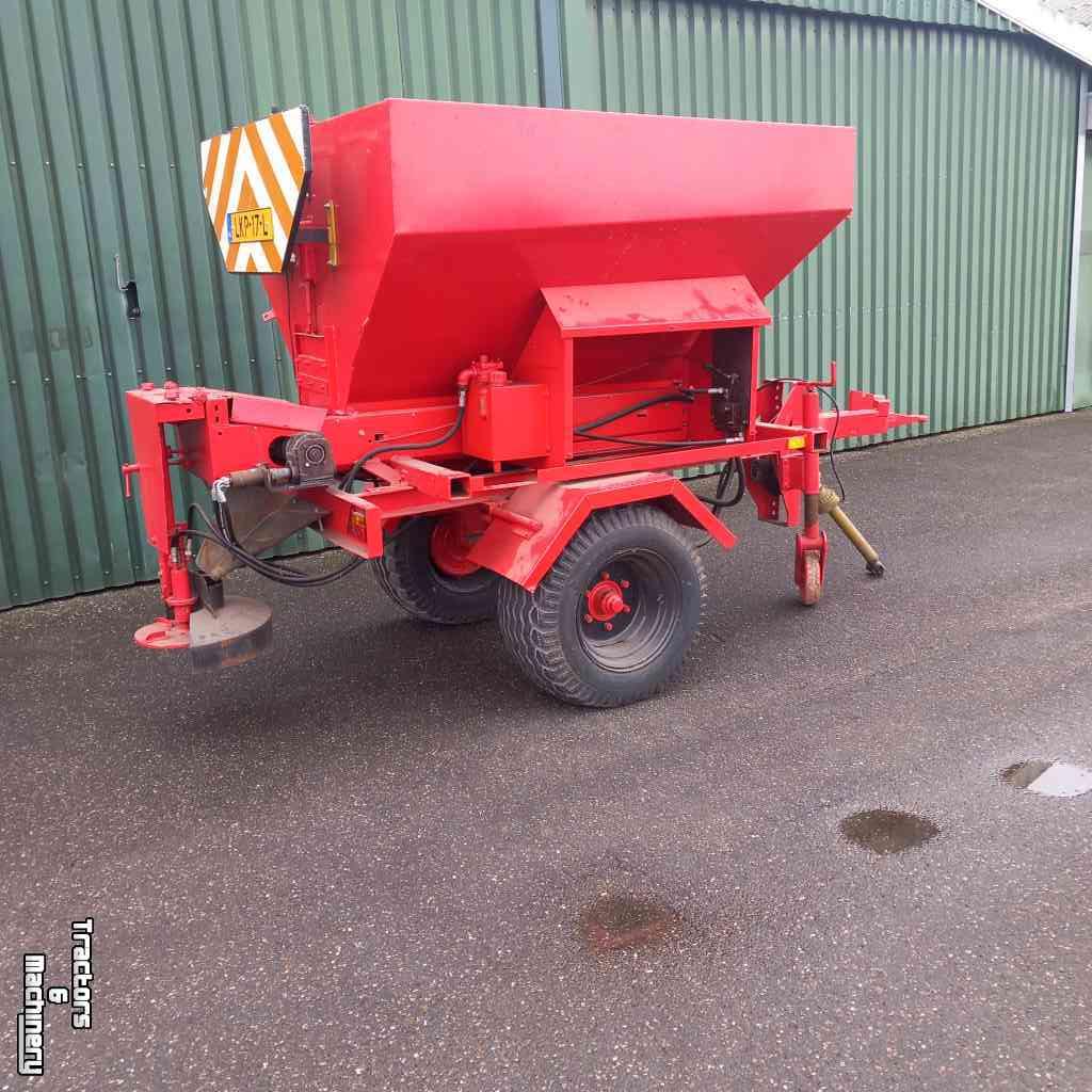 Snow Removal Equipment Nido Zoutstrooier