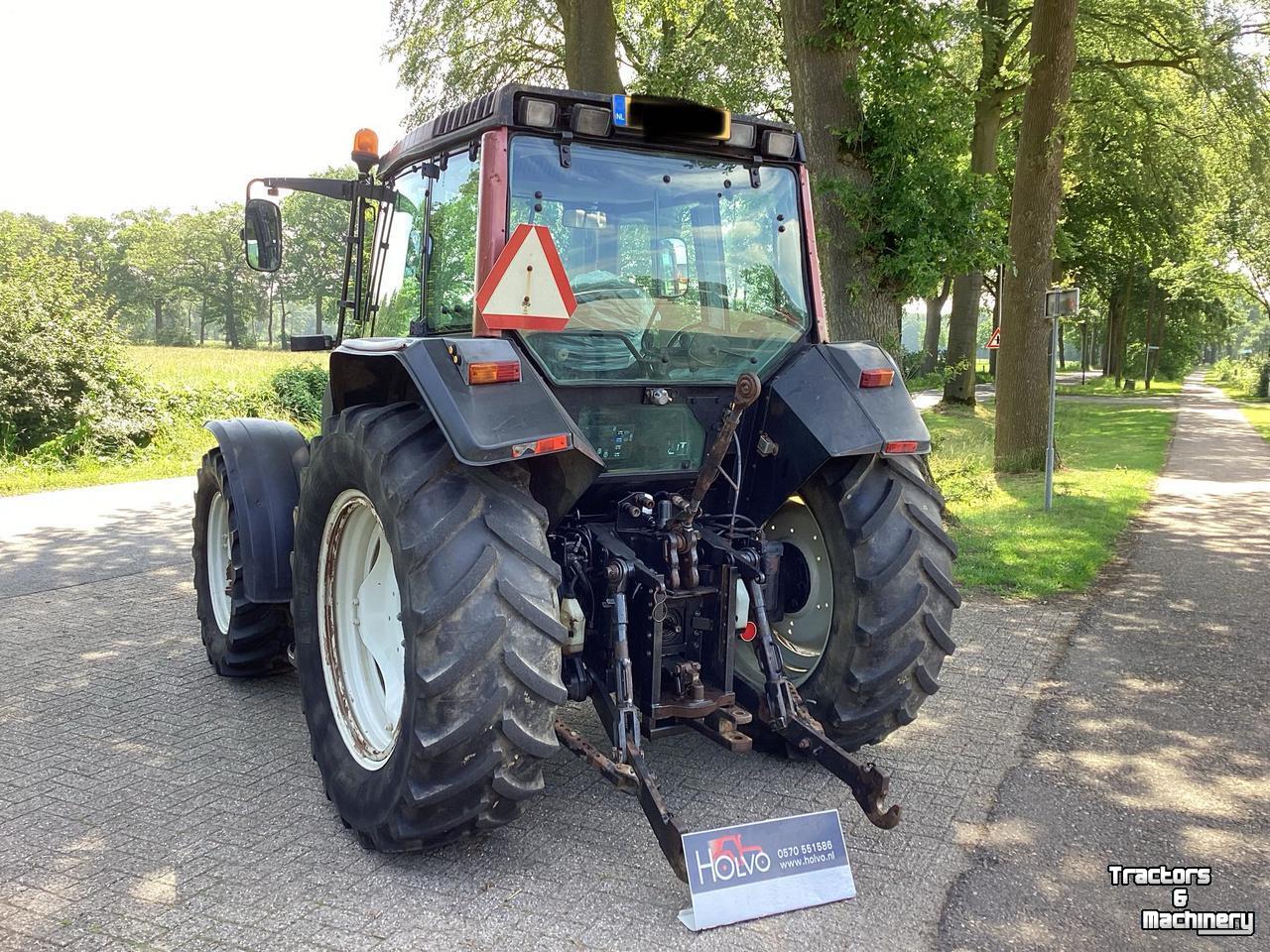 Tractor Valtra 6350
