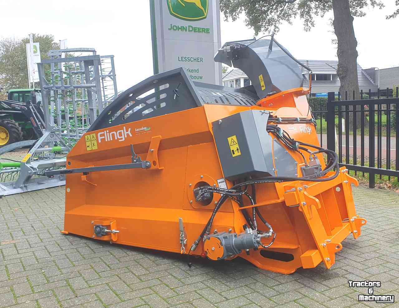 Straw spreader for boxes Flingk SHC