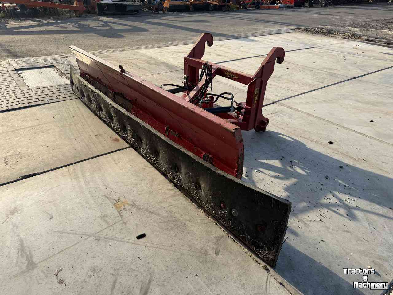 Rubber yard scraper Wifo Rubber schuif