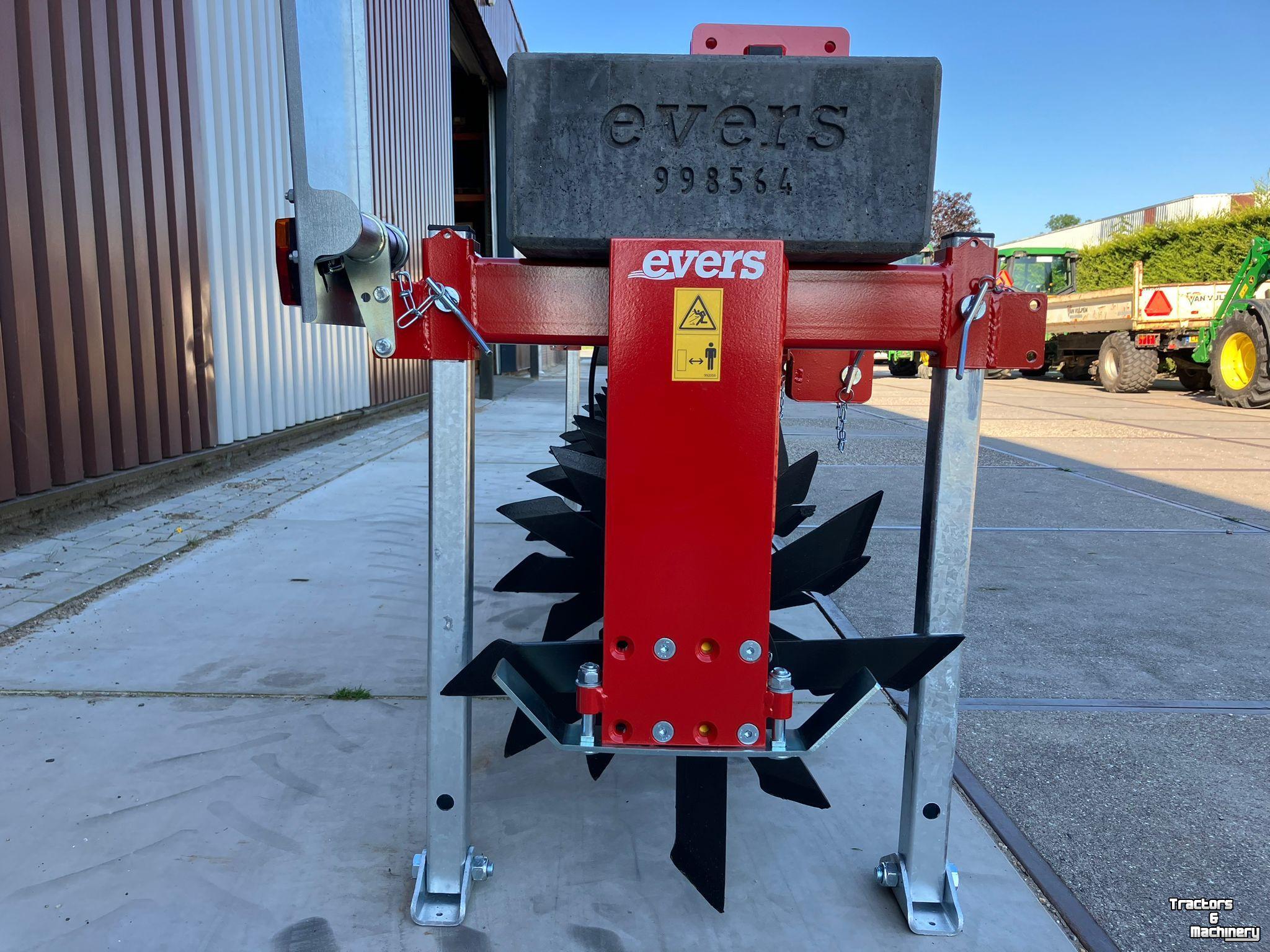 Meadow aerator Evers GB-300