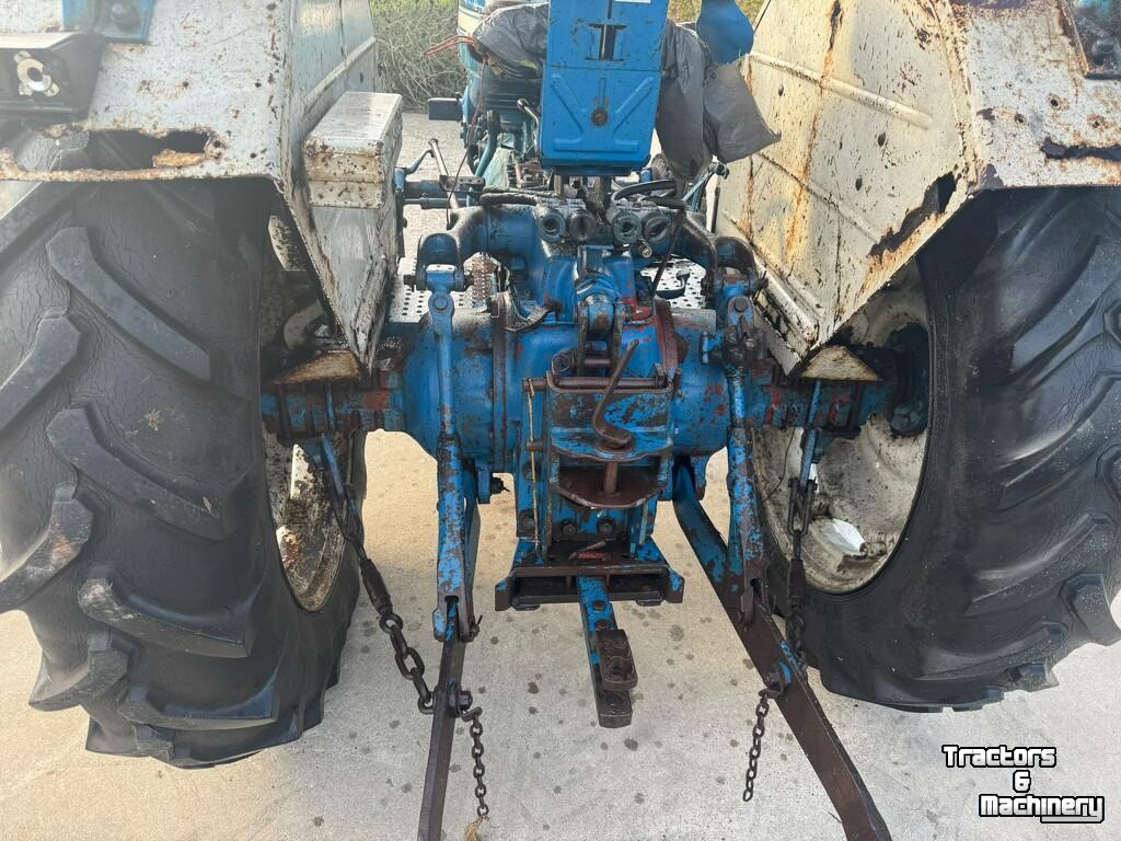 Tractor Ford 5000