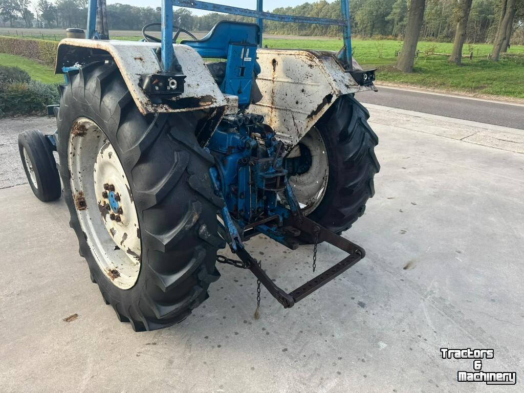 Tractor Ford 5000