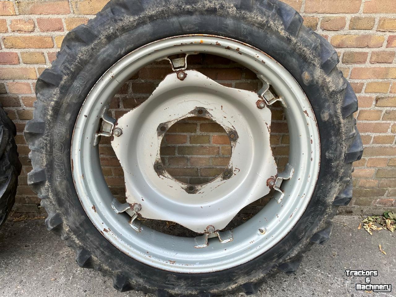 Wheels, Tyres, Rims & Dual spacers Kleber 9.5R32 EN 12.4R46