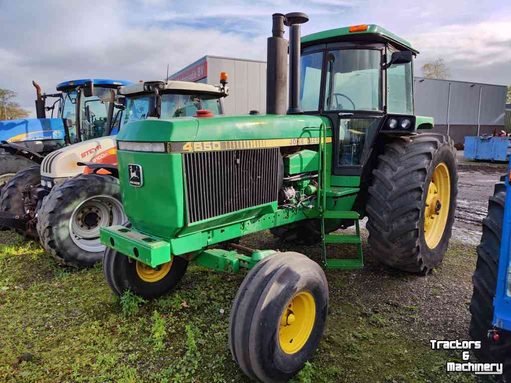 Tractors John Deere 4650 2wd