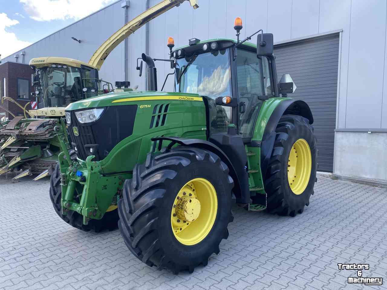 Tractor John Deere 6175M