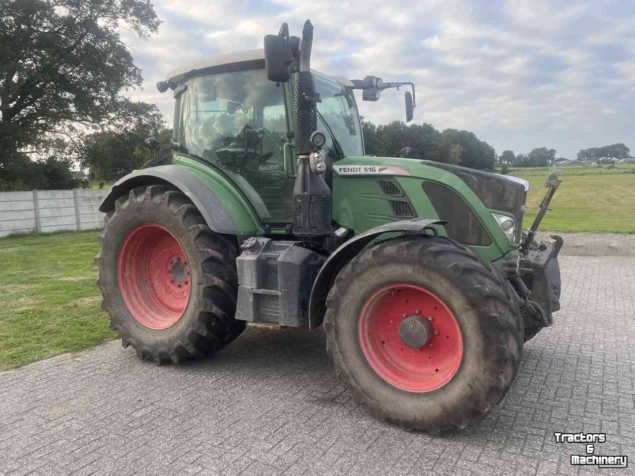 Tractor Fendt 516 Vario Profi