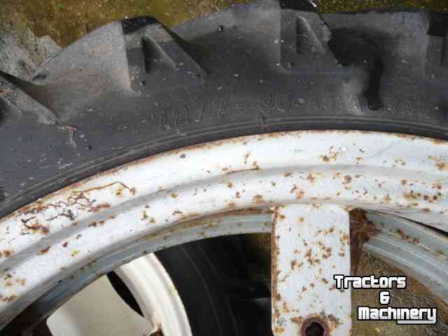 Wheels, Tyres, Rims & Dual spacers Pirelli 7.2-36