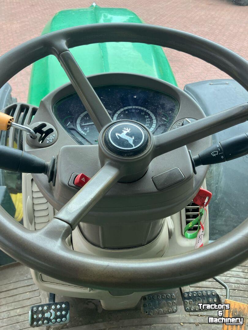 Tractor John Deere 6830