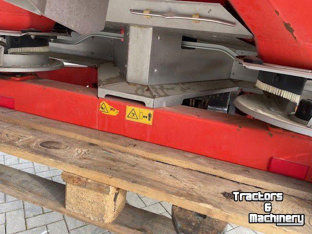Fertilizer spreader Kuhn AXIS 30.1W