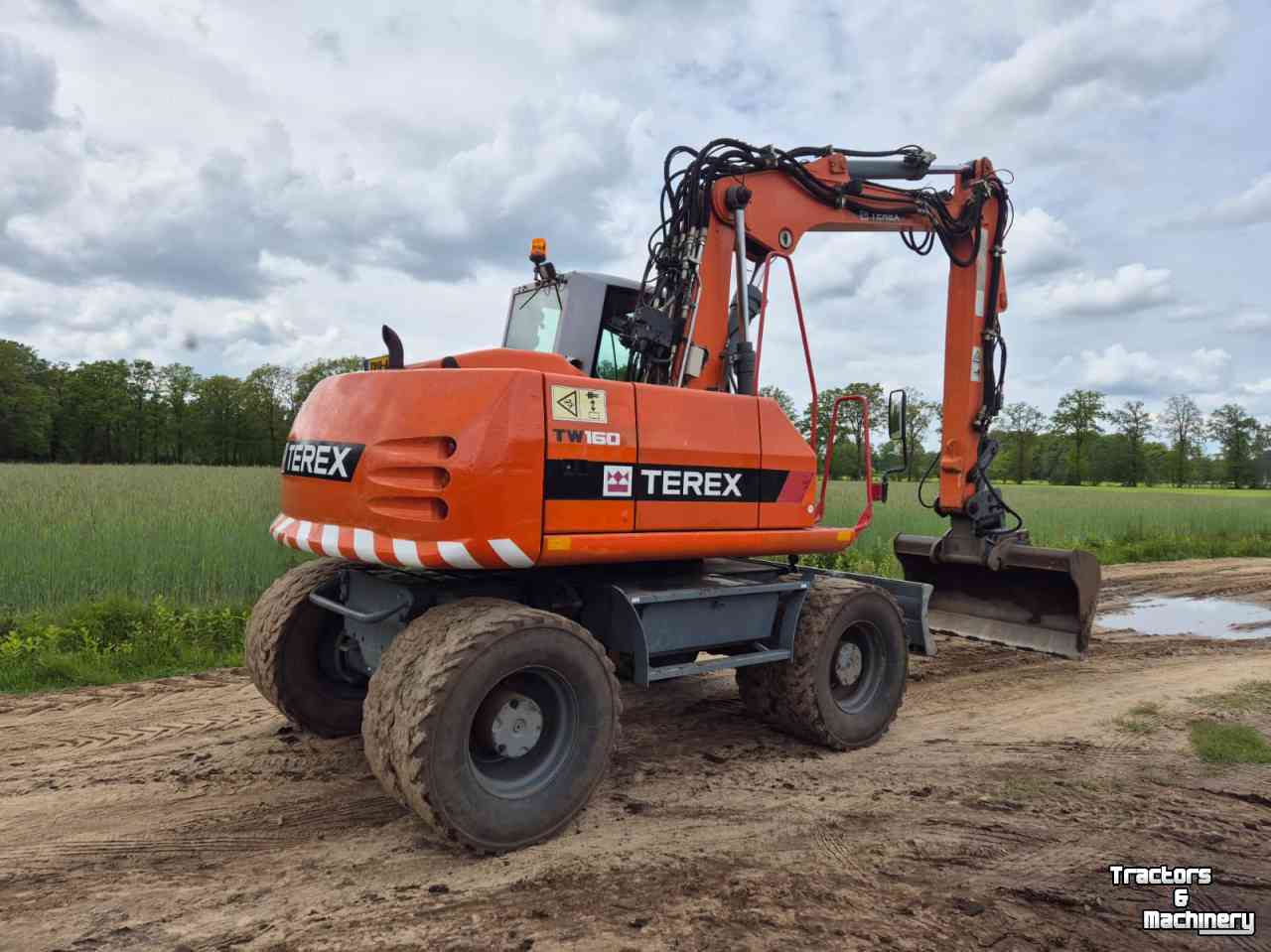 Excavator mobile Terex TW 160