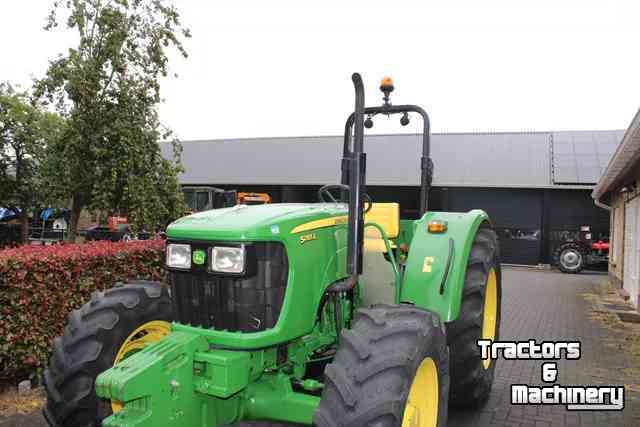 Tractor John Deere 5065E 4WD
