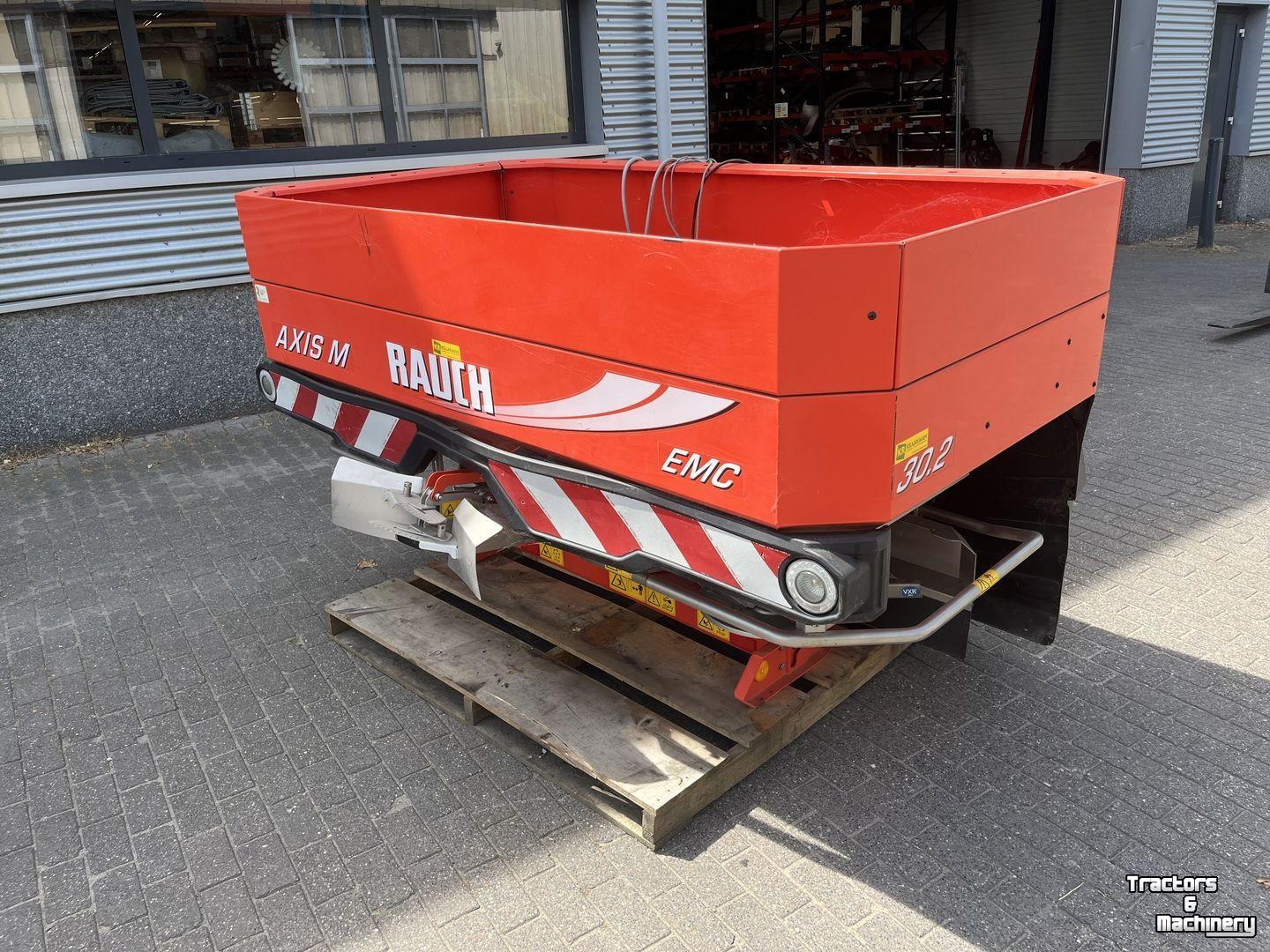 Fertilizer spreader Kuhn AXIS