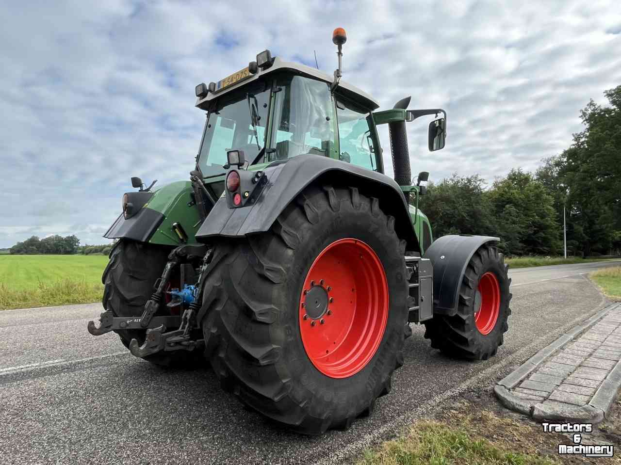 Tractor Fendt 820 Tractoren