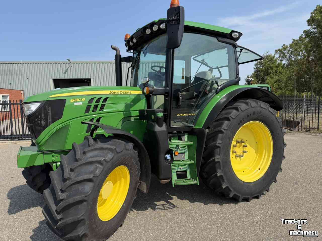 Tractor John Deere 6130R 50 KM Command pro