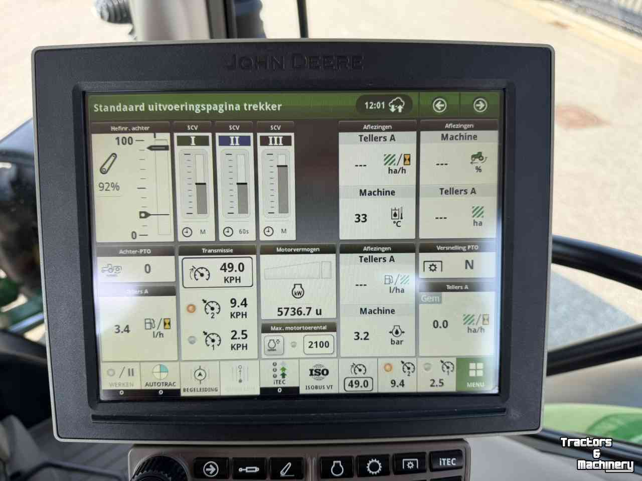 Tractor John Deere 6130R 50 KM Command pro