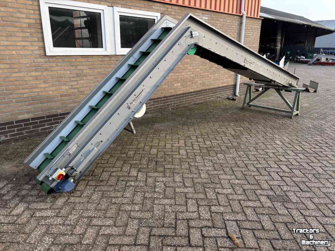 Elevator conveyor Pro-Pak EL 500, elevator