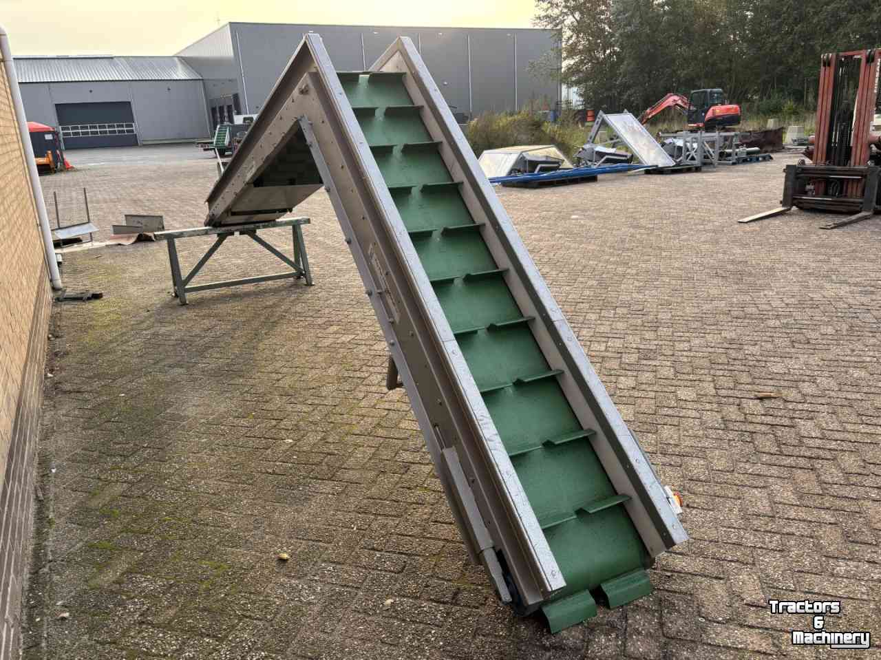 Elevator conveyor Pro-Pak EL 500, elevator
