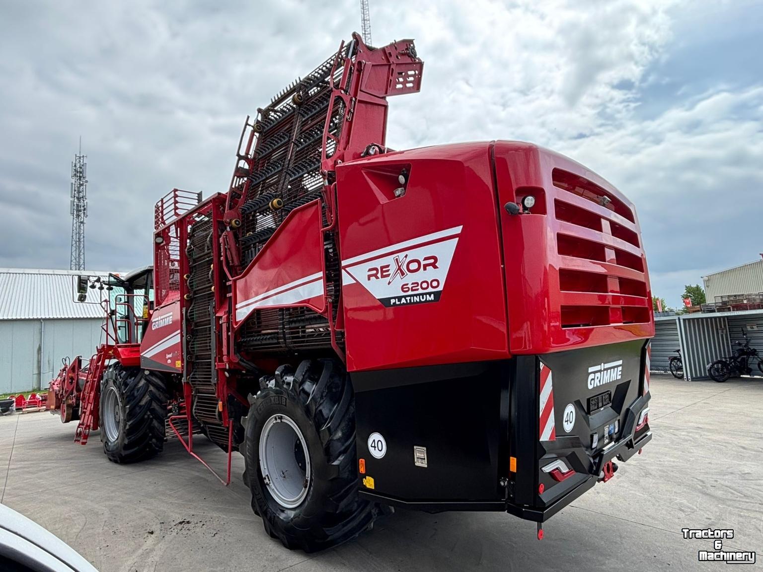 Sugar beet harvester Grimme Rexor 6200 Platinum