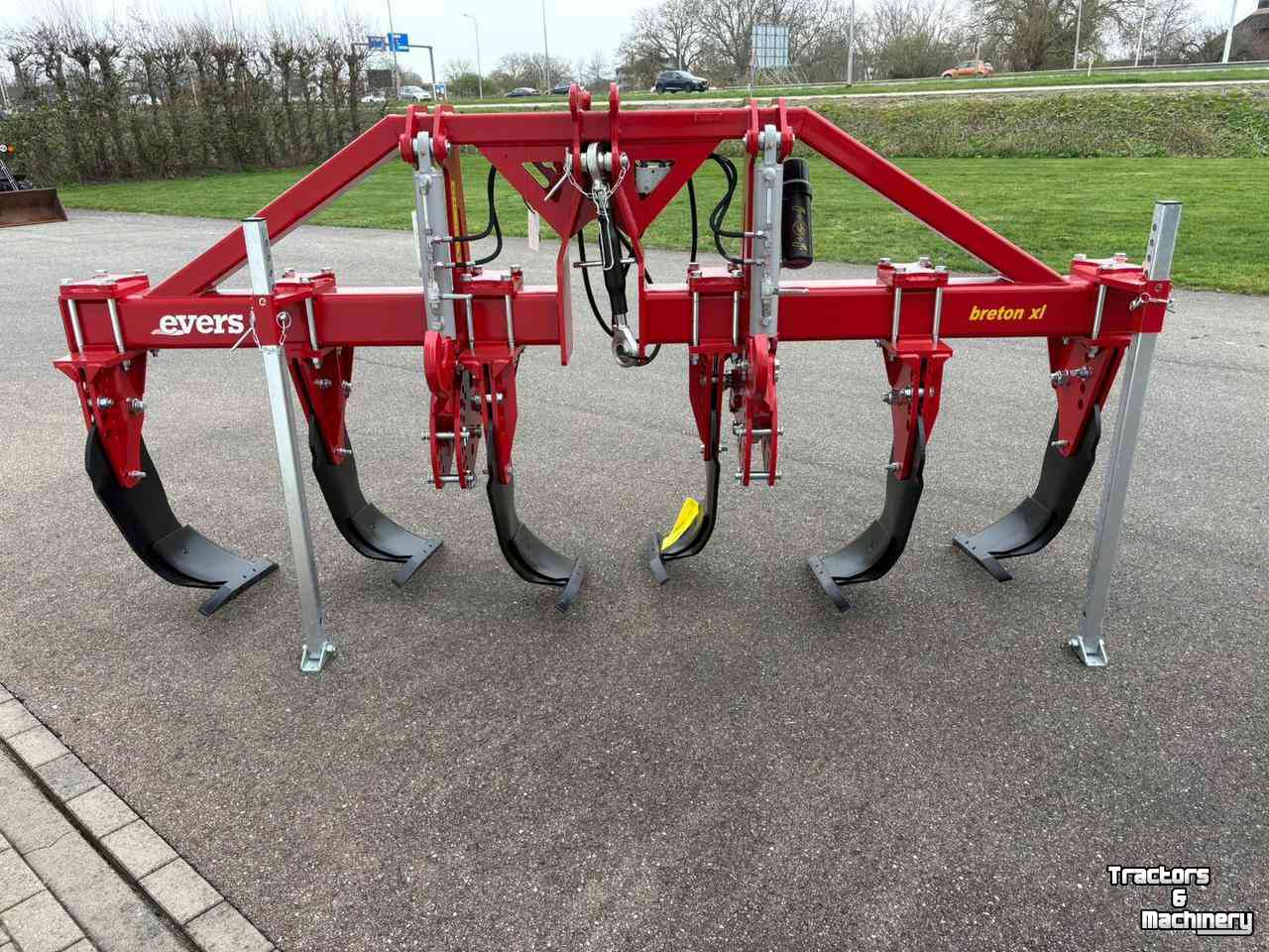 Deep subsoiler Evers Breton XL6-300