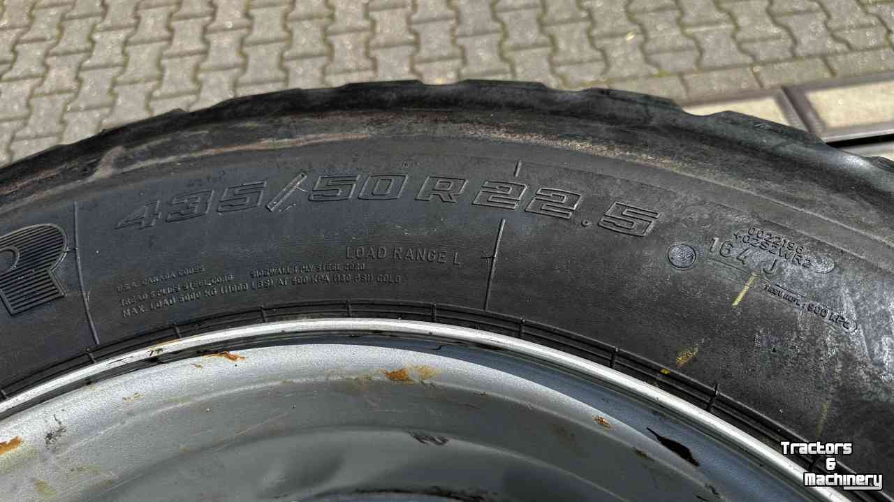 Wheels, Tyres, Rims & Dual spacers Good Year 2x Goodyear 435/50R22.5