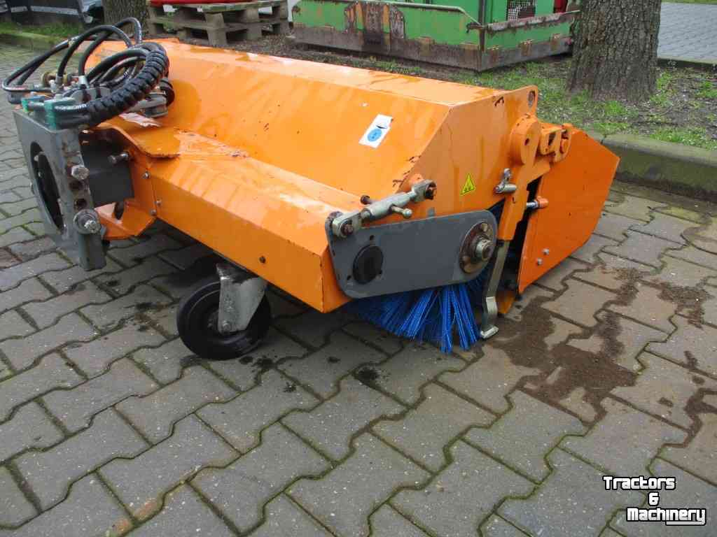 Sweeper Bema type 1550   hydrobak/schuinstellling