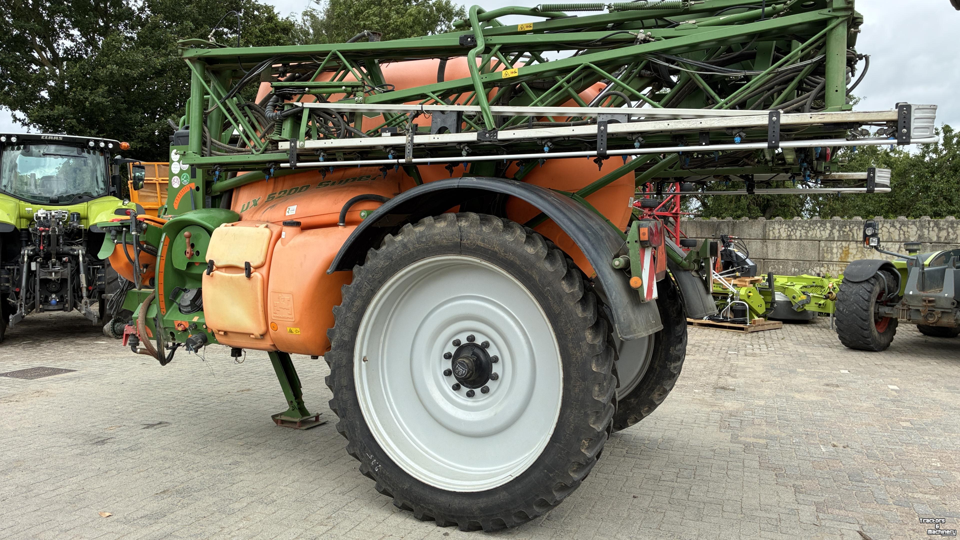 Fieldsprayer 3 points Amazone UX 5200