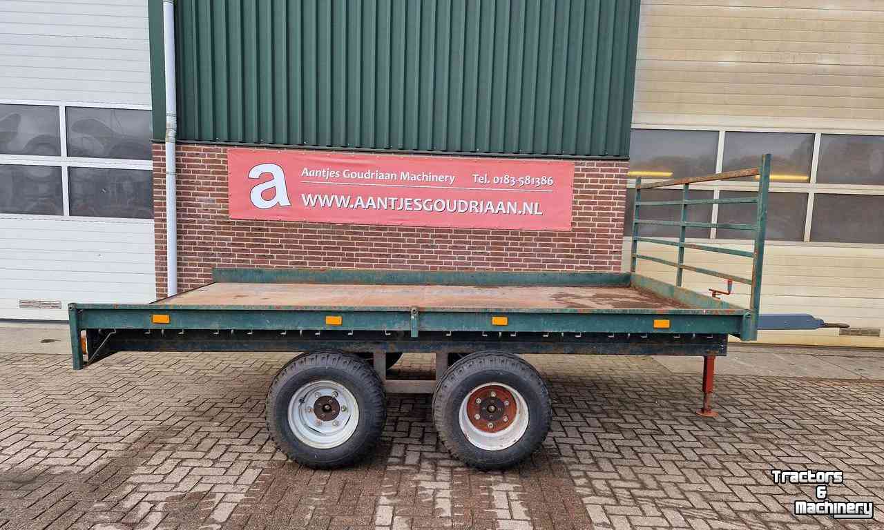Agricultural wagon  Platte wagen / Bakkenwagen