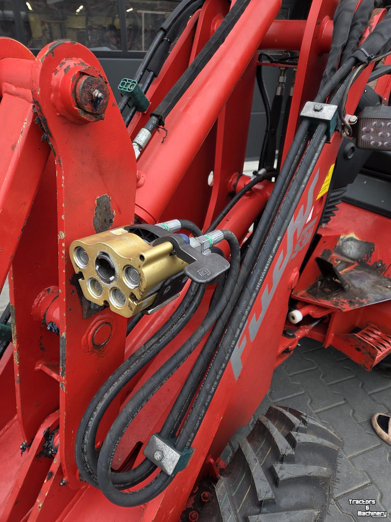 Wheelloader Fuchs Fuchs F853H lage zitting