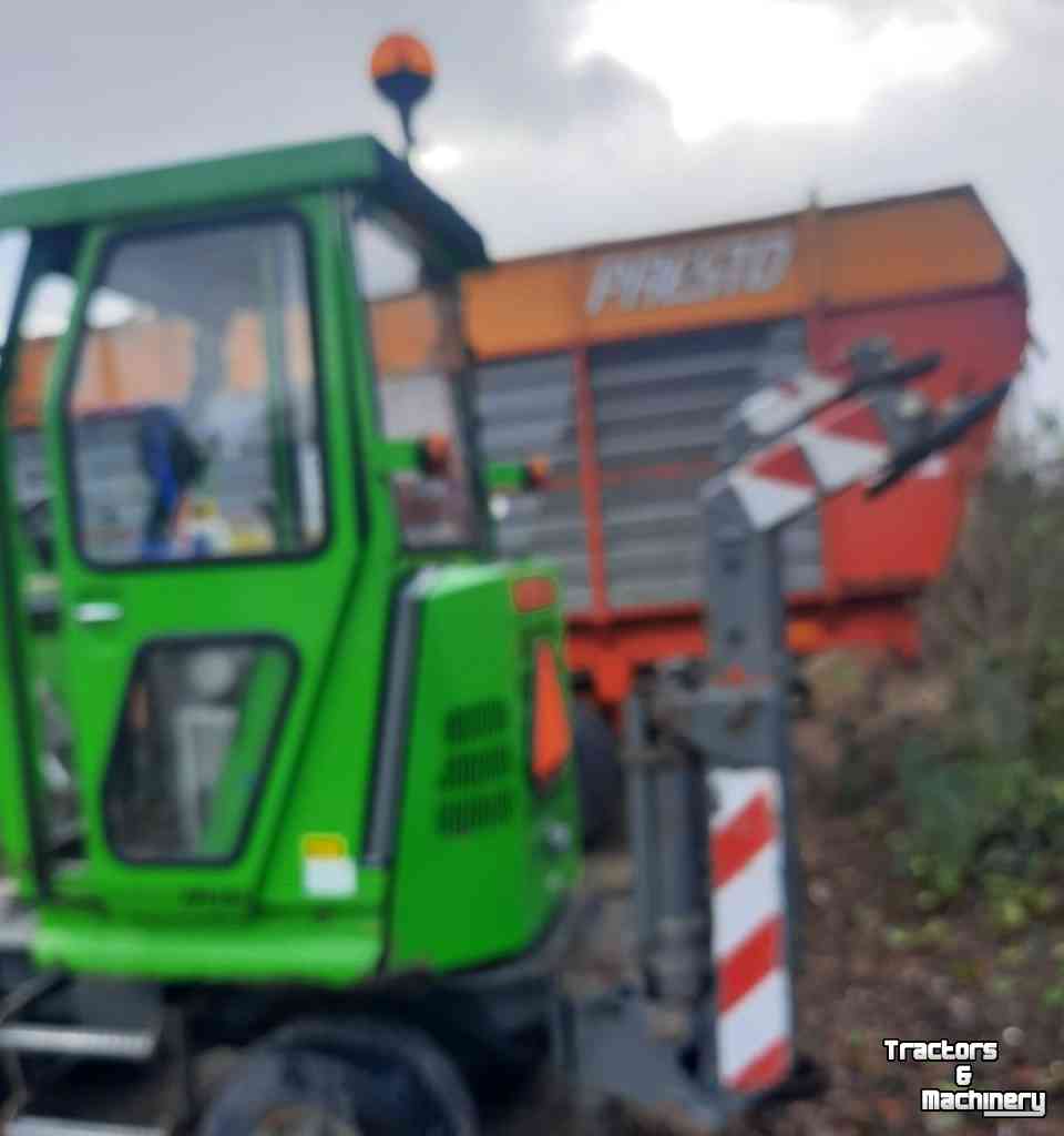 Excavator mobile Hansa APZ331 Grafdelver kraan