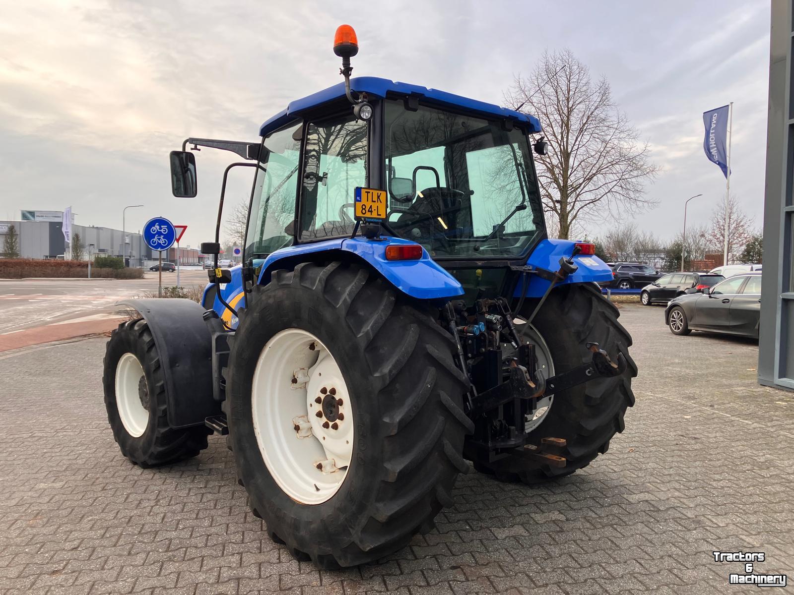 Tractor New Holland 100A