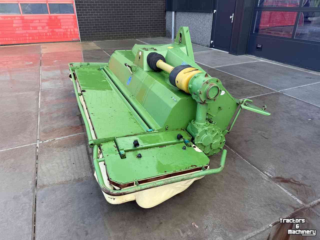 Mower Krone easy cut F 320 CV Frontmaaier schotelmaaier kneuzer