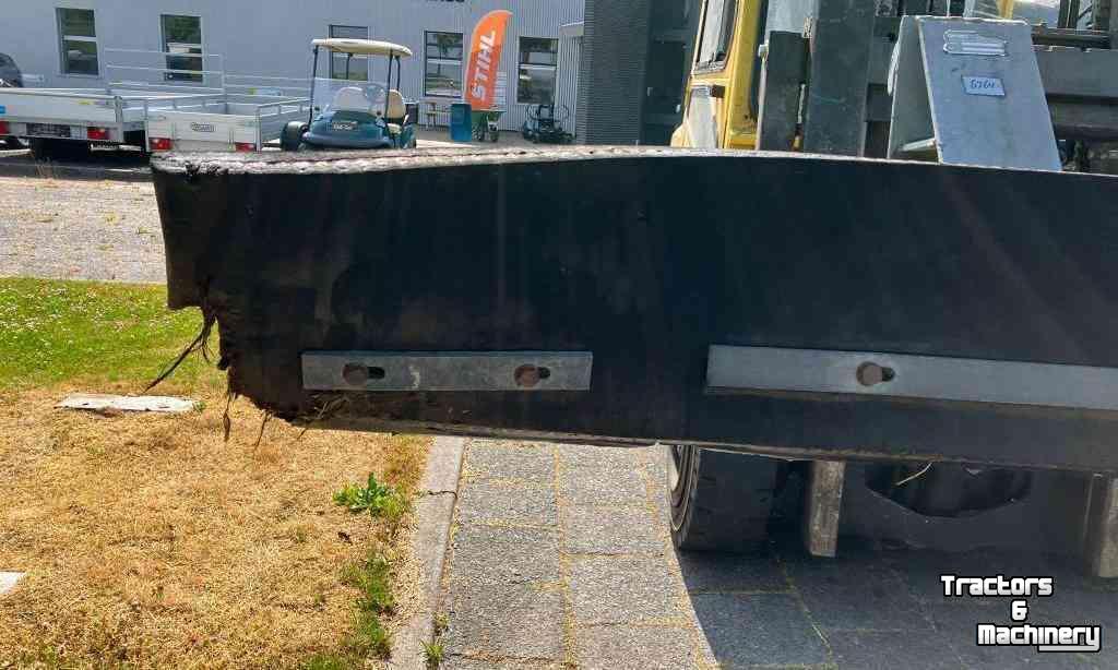Snow Removal Equipment  Rubberschuif met euro & lepelinsteek