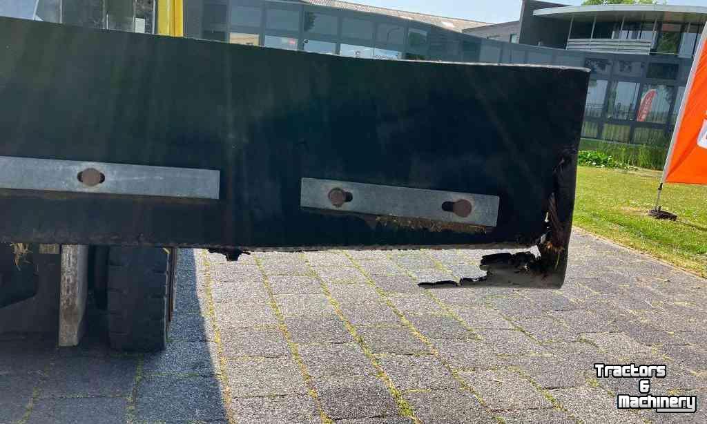 Snow Removal Equipment  Rubberschuif met euro & lepelinsteek