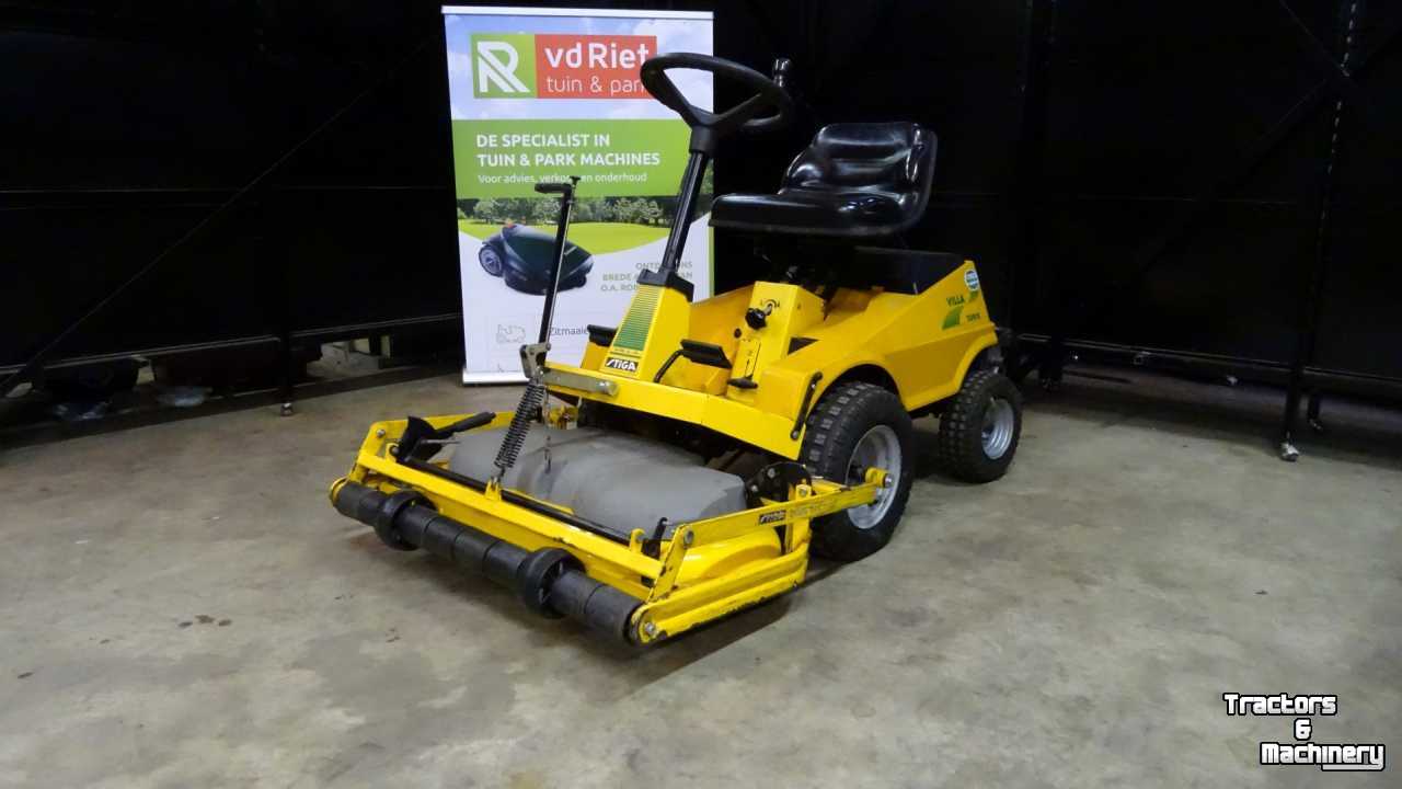 Ride-on mower Stiga 1302