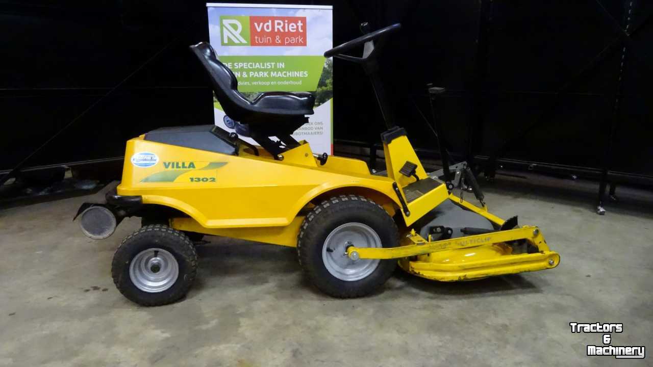 Ride-on mower Stiga 1302