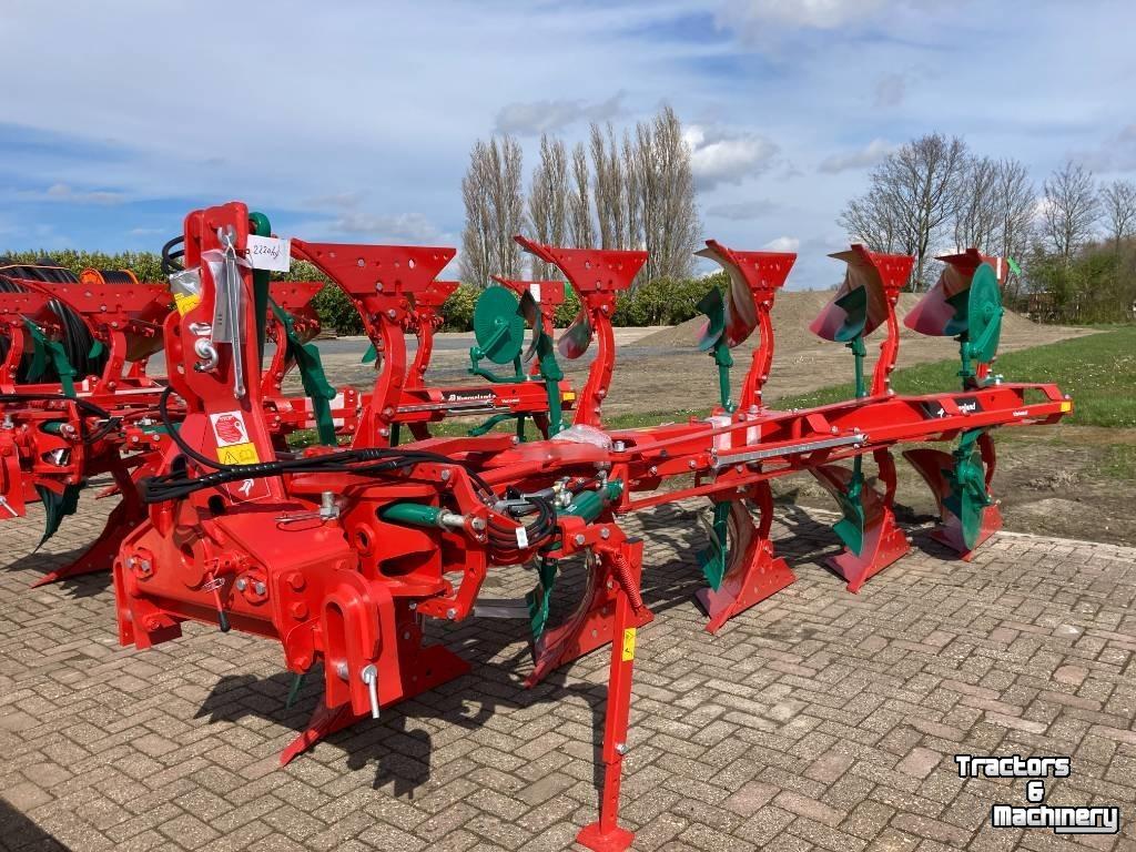 Ploughs Kverneland 3300B variomat