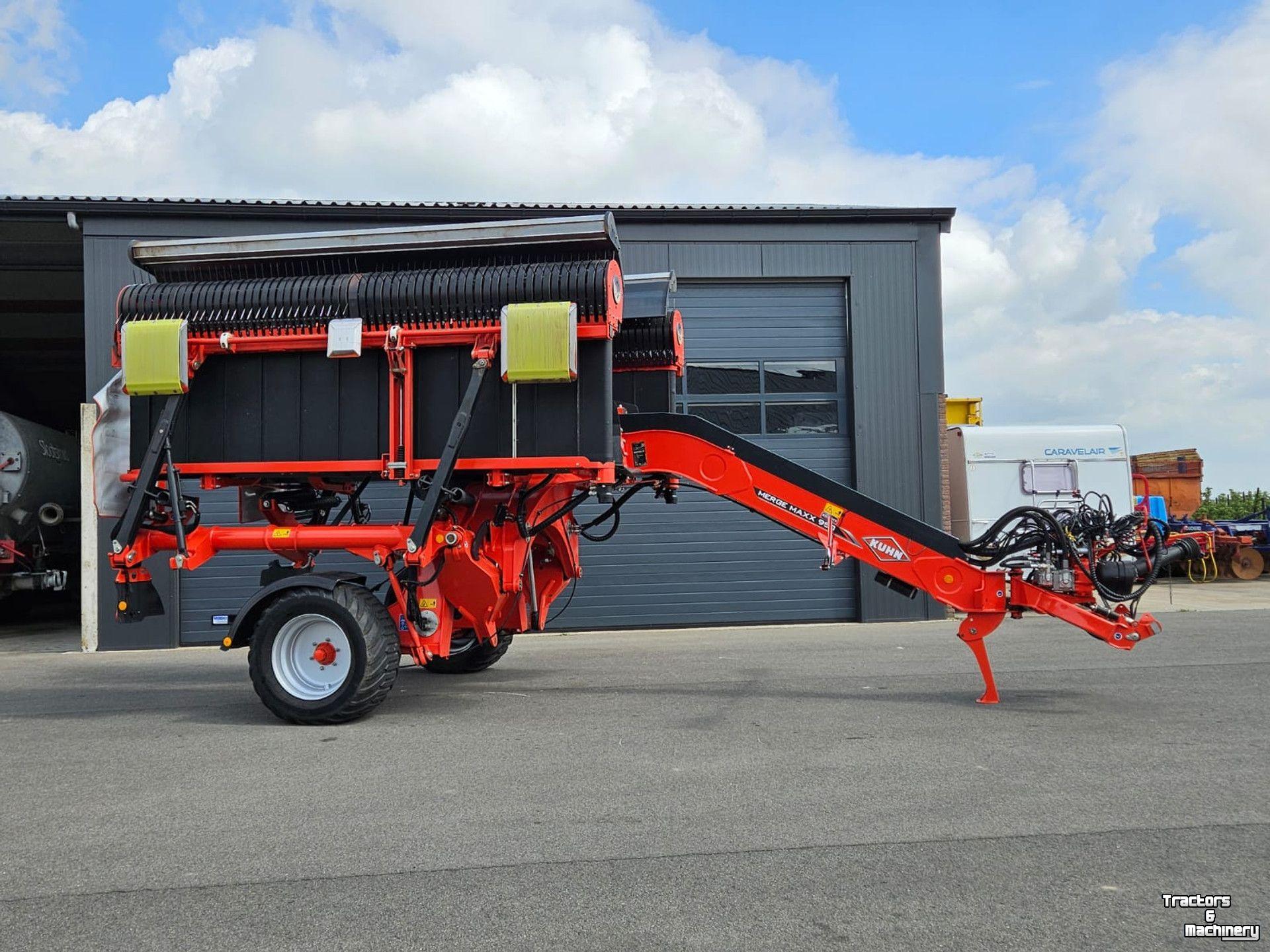 Rake Kuhn MERGE MAXX 950 Bandenhark