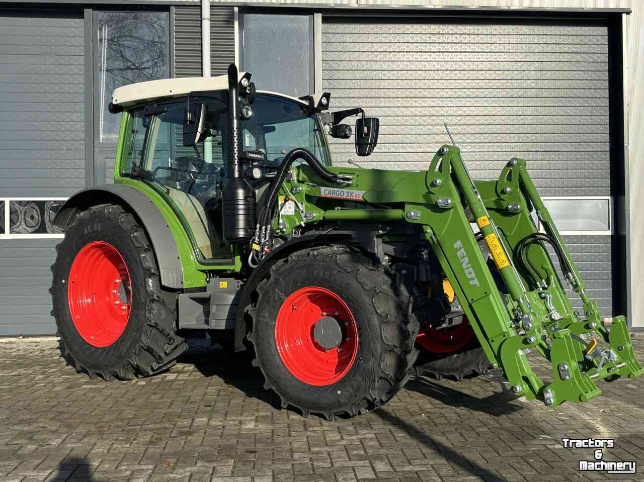 Tractor Fendt 211 Power