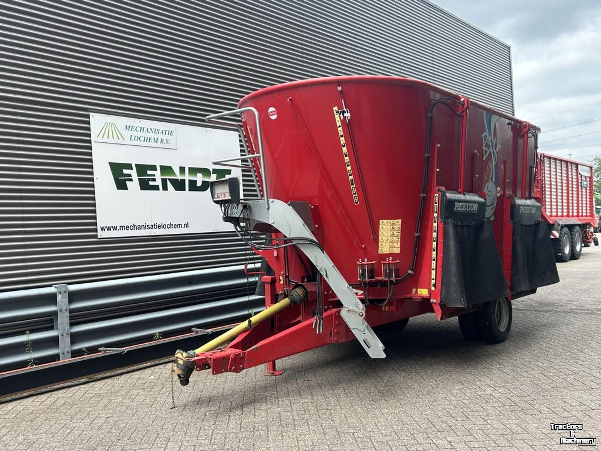 Vertical feed mixer Peecon VMW220