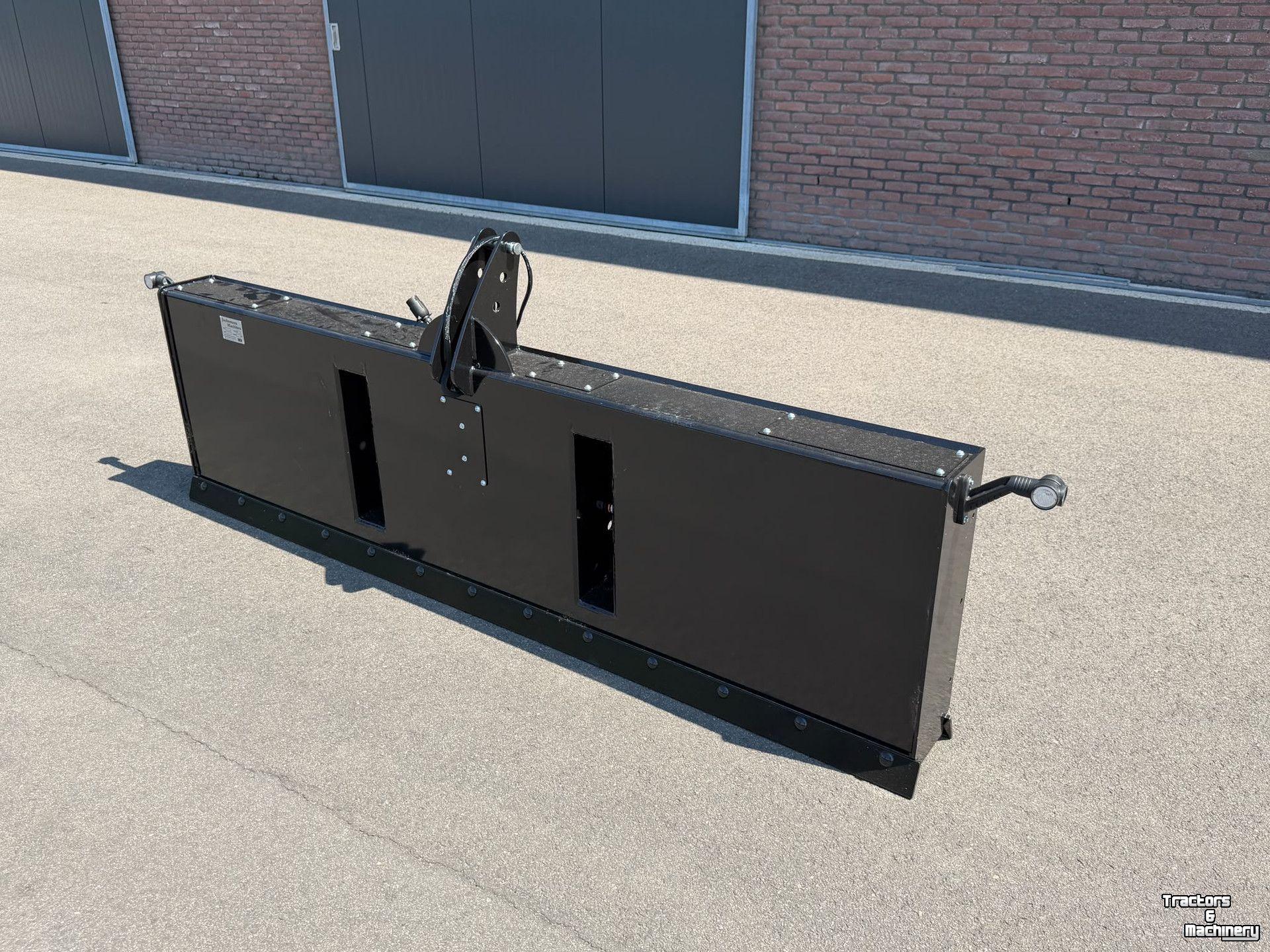 3-point scraper blade  Frontschuif / Frontgewicht / Frontbumper