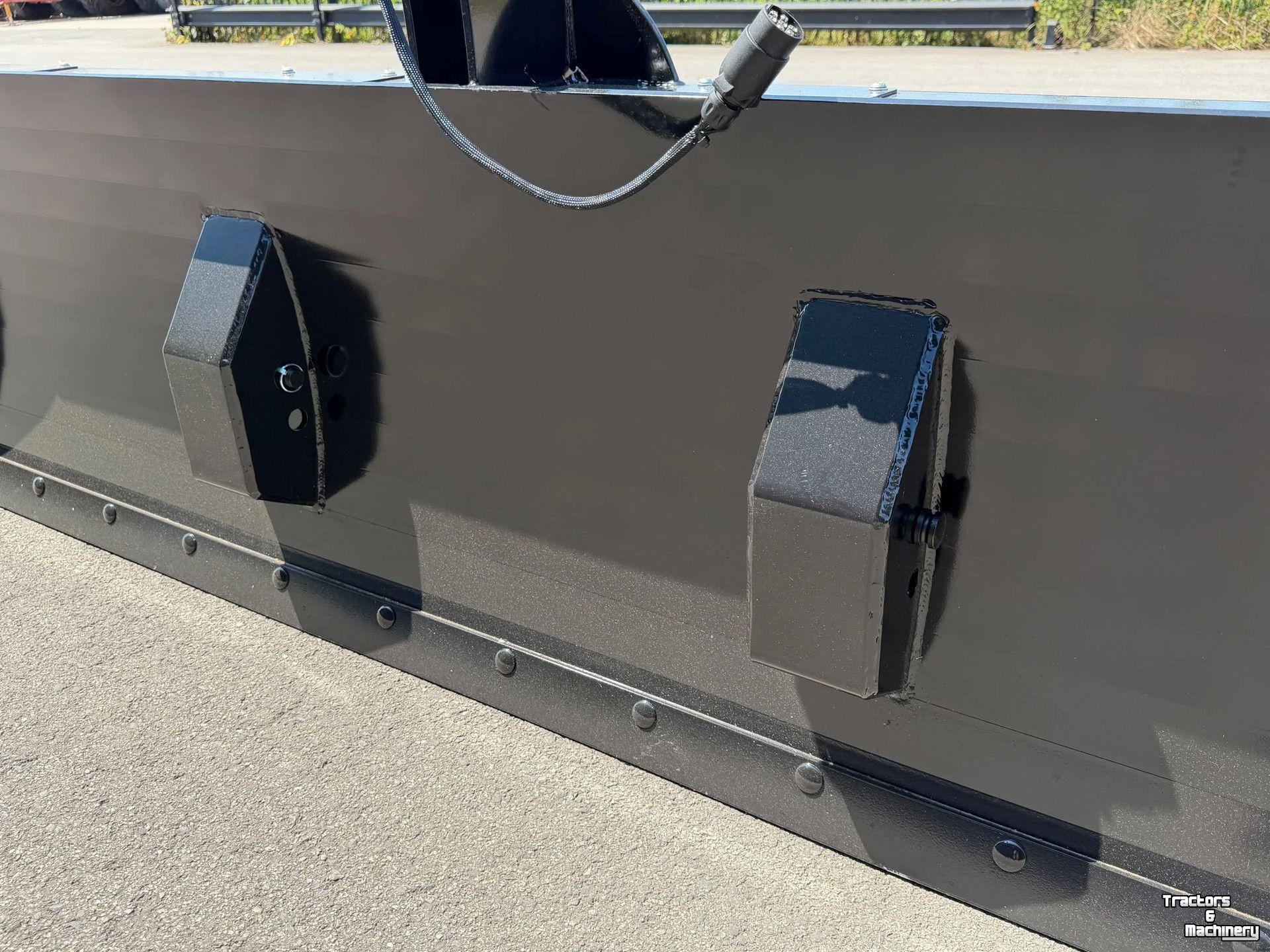 3-point scraper blade  Frontschuif / Frontgewicht / Frontbumper