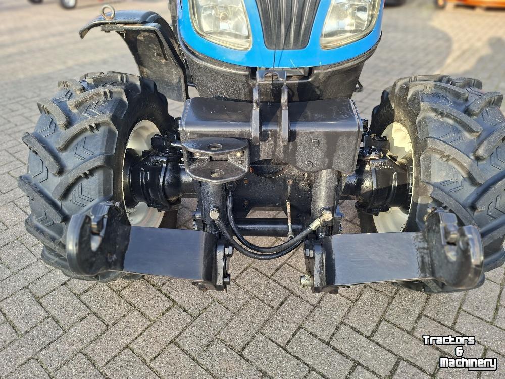 Small-track Tractor New Holland T4.105N