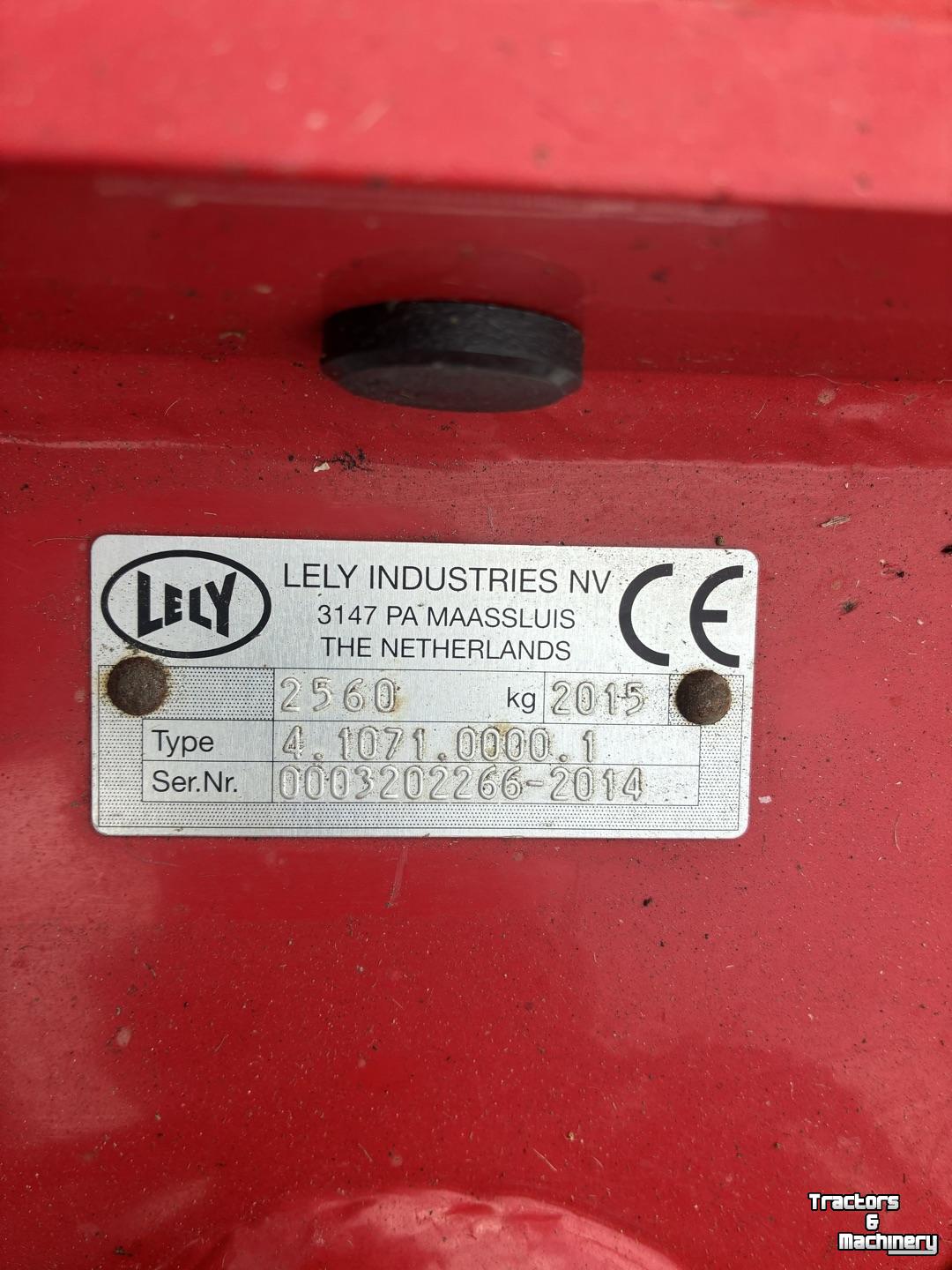 Rake Lely Hibiscus 915 CD Vario 