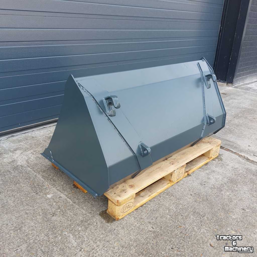 Loading buckets VTM Grondbak SGB 1350 VTM