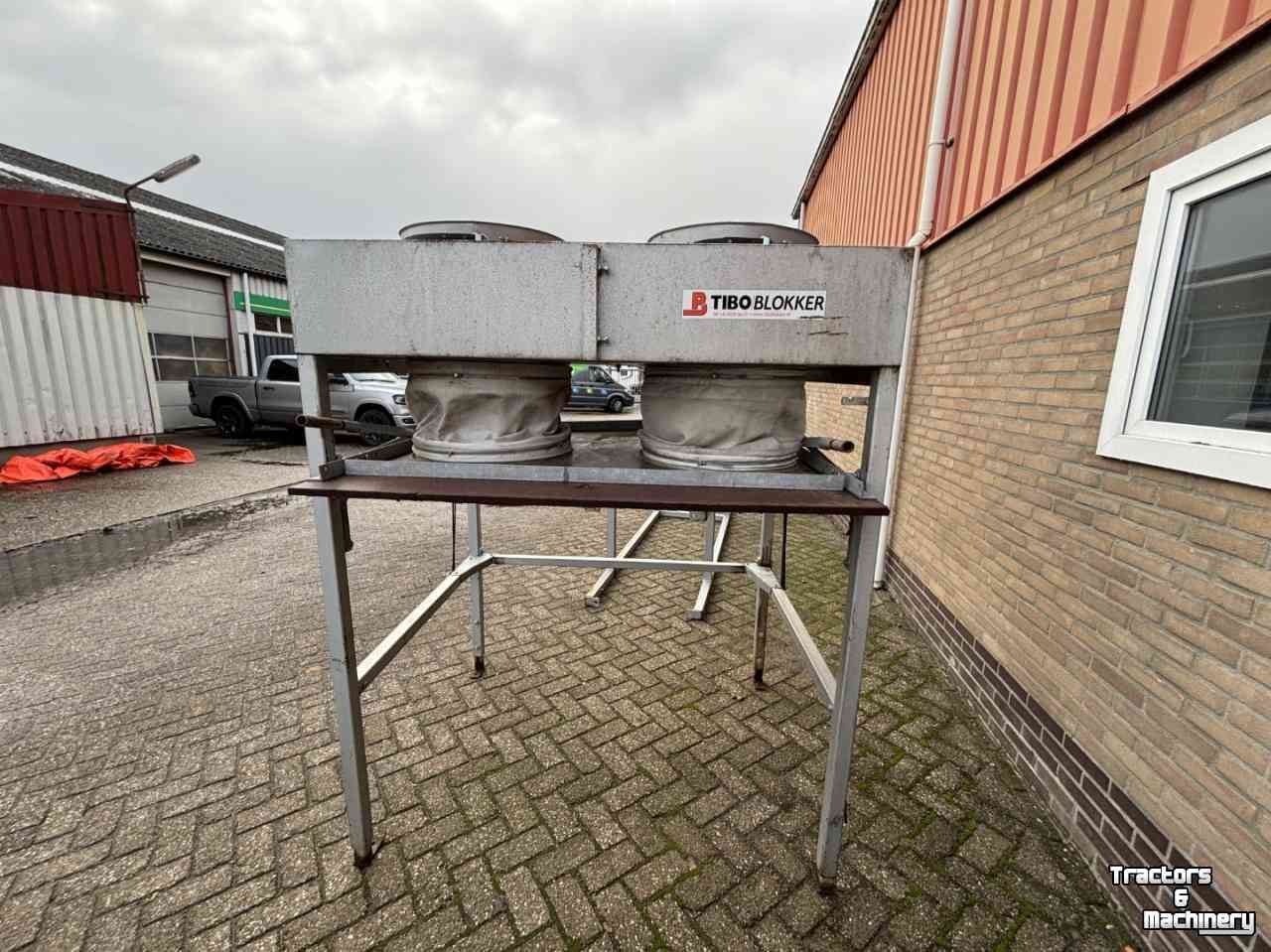 Other conveying equipment and accessories  Tibo Blokker, 104 4000RD 180, stof, afzuiging