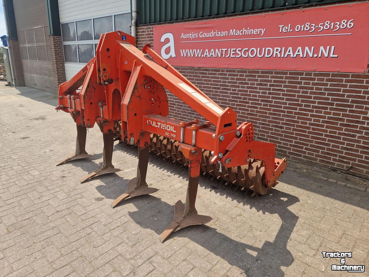 Deep subsoiler Kuhn Diepwoeler