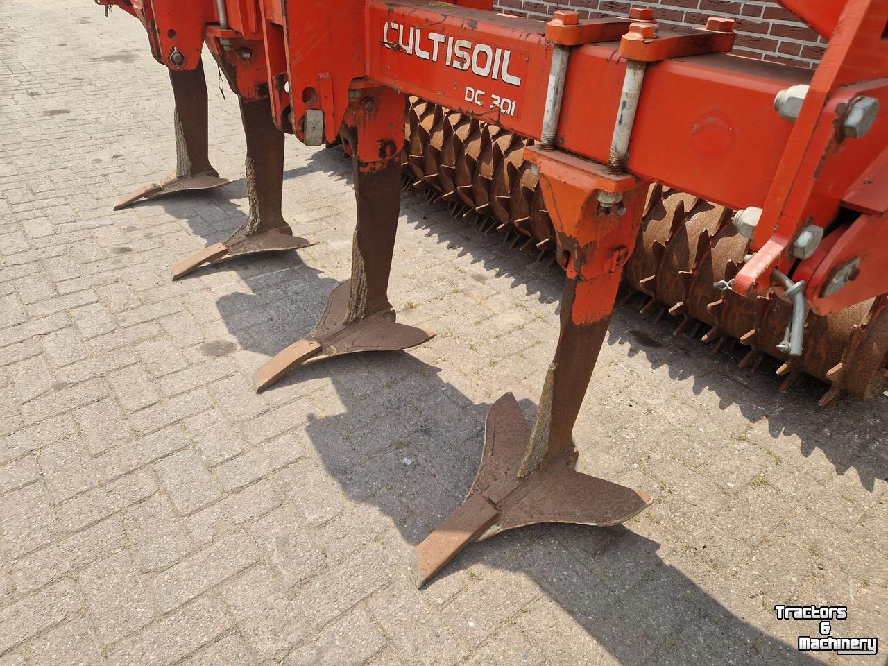 Deep subsoiler Kuhn Diepwoeler