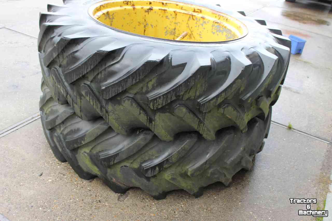 Wheels, Tyres, Rims & Dual spacers Vredestein 16.9R38 trekkerbanden 5-ster dubbellucht wielen velgen tractorbanden