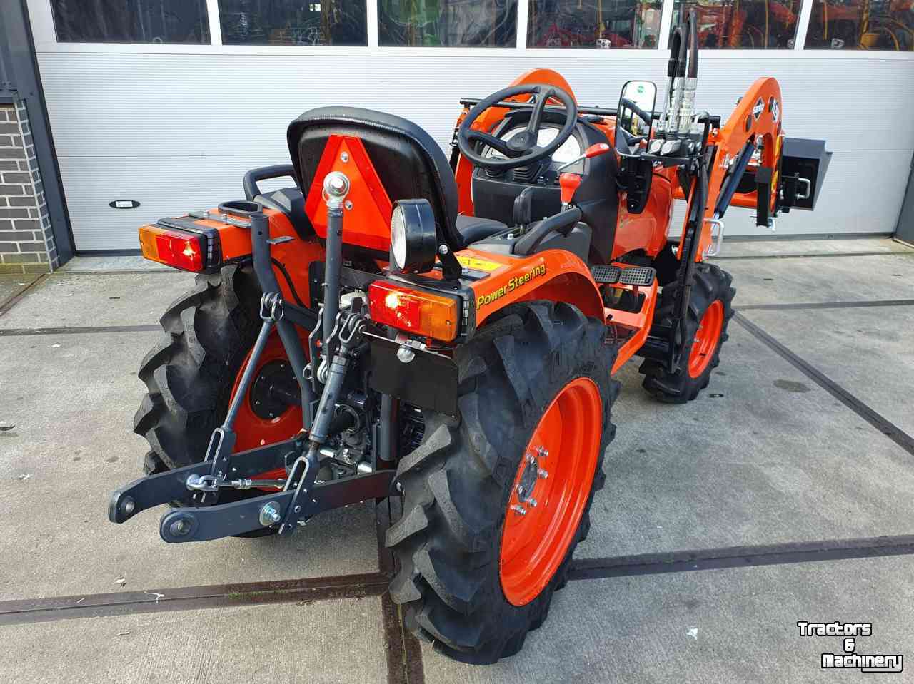 Horticultural Tractors Kubota B2441  + voorlader Compact traktor